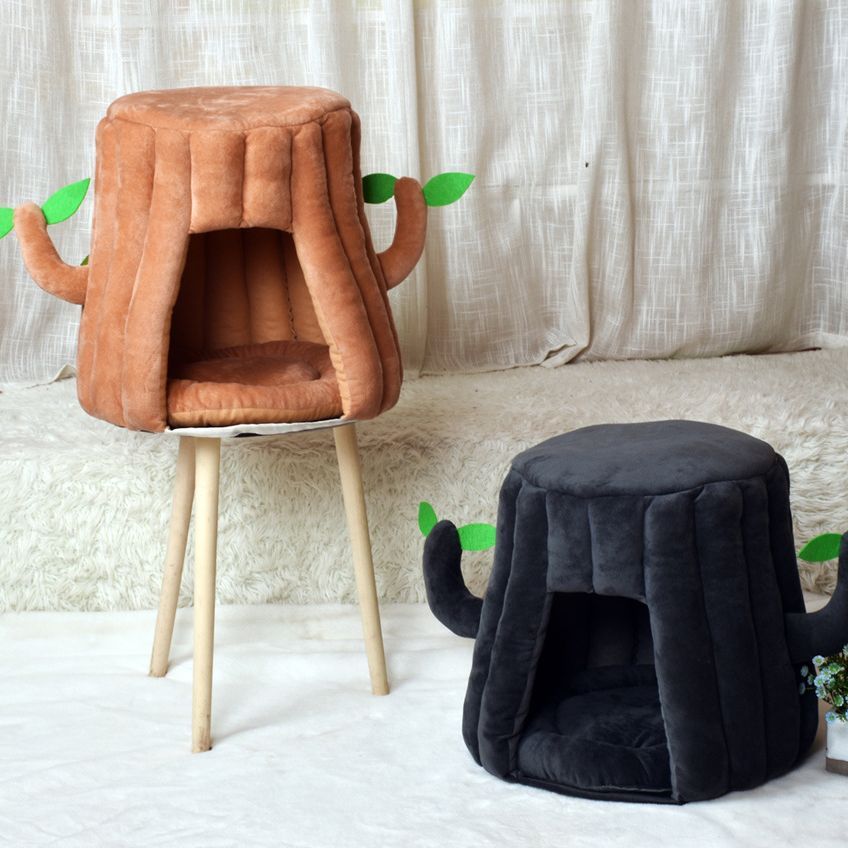 Tree Stump Pet Hideaway