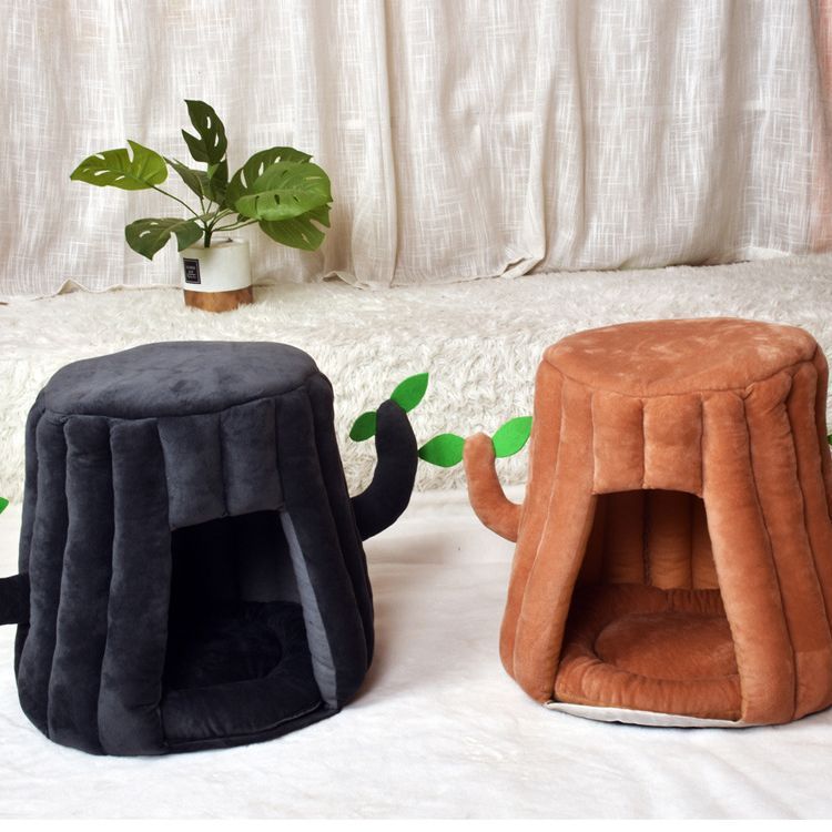 Tree Stump Pet Hideaway