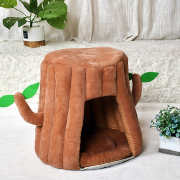 Tree Stump Pet Hideaway